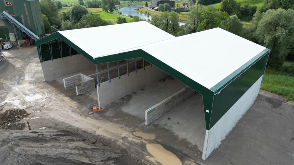 Schüttguthalle zur Lagerung verschiedener Sande